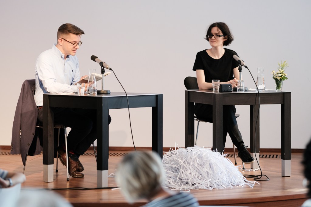Tobias Schwartz und Giovanna-Beatrice Carlesso beim Wetterleuchten des Literaturhaus Stuttgart